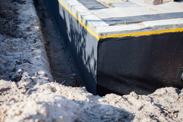 Professional Wet Basement Repair technician working in Parma, MI